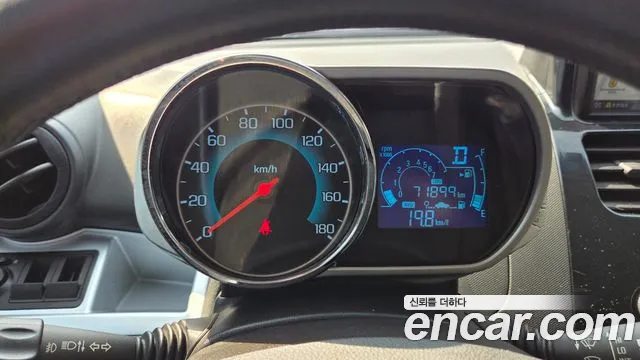 Chevrolet Korea Spark — интерьер