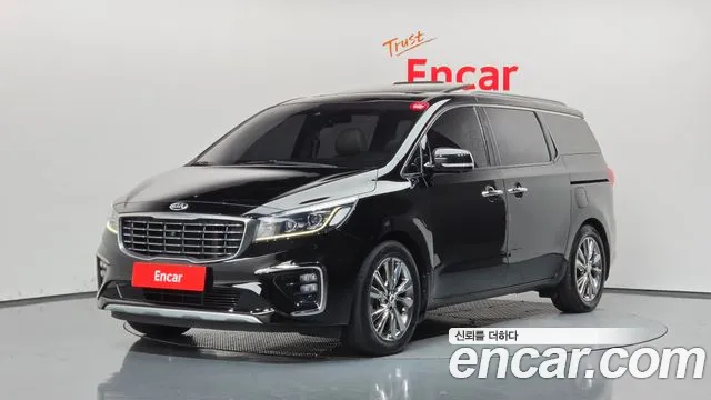 Kia Carnival — экстерьер
