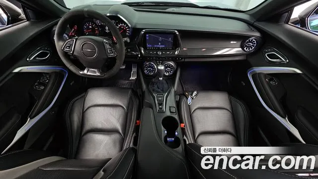 Chevrolet Korea Camaro — интерьер