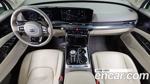 Kia Carnival — интерьер