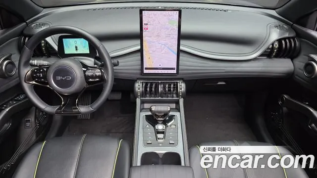 BYD Atto 3 — интерьер