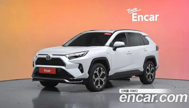 Toyota RAV4 — экстерьер