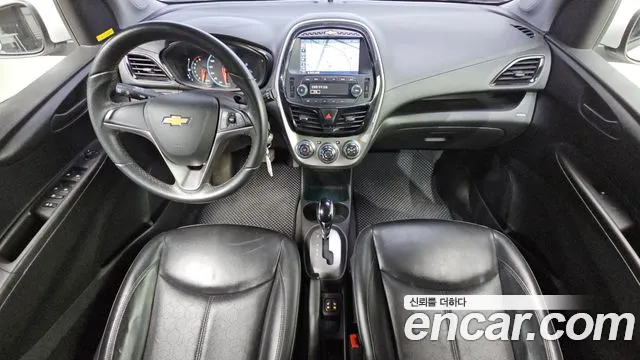 Chevrolet Korea Spark — интерьер