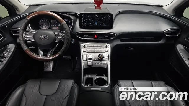 Hyundai Santa Fe — интерьер
