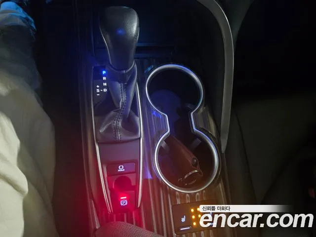 Toyota Camry — интерьер