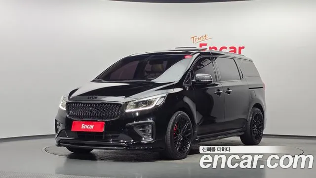 Kia Carnival — экстерьер
