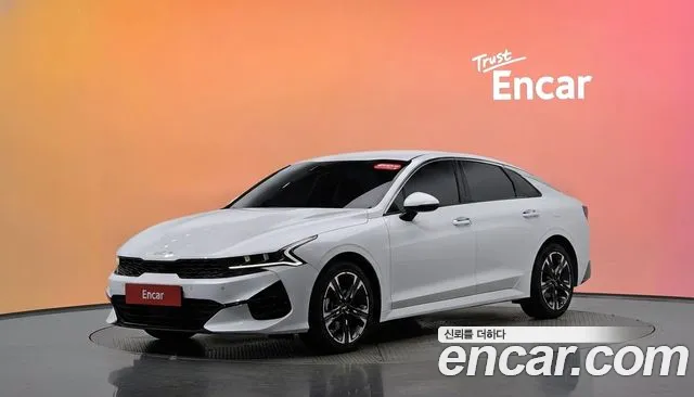 Kia K5 — экстерьер