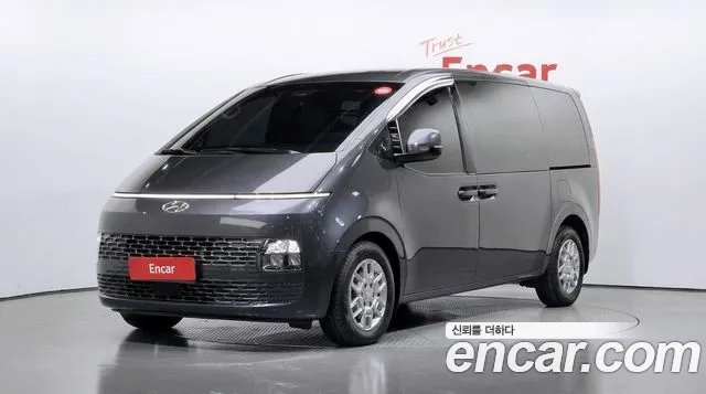 Hyundai Staria