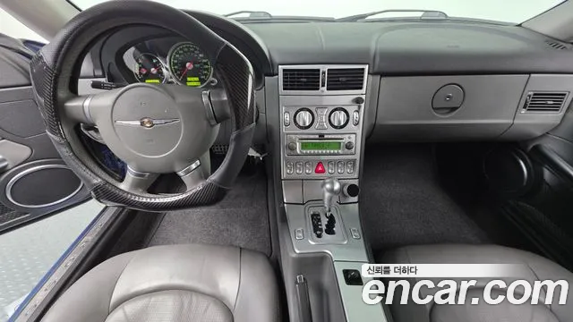Chrysler Crossfire — интерьер