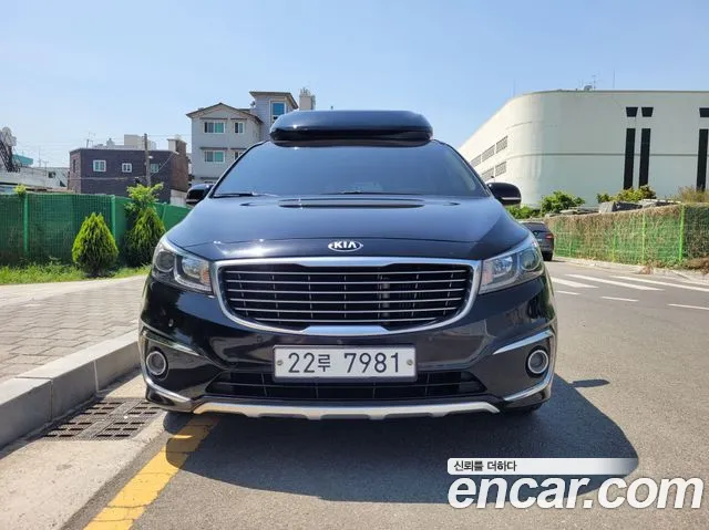 Kia Carnival — экстерьер