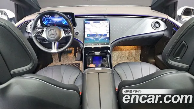 Mercedes-Benz EQE — интерьер