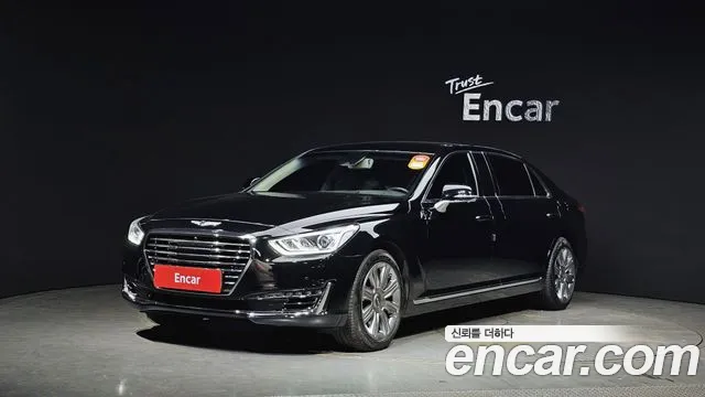 Genesis EQ900
