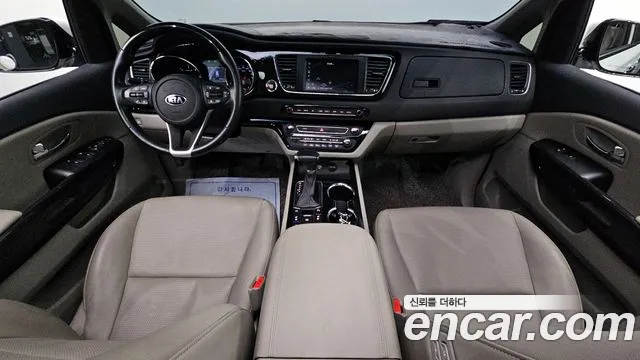 Kia Carnival — интерьер