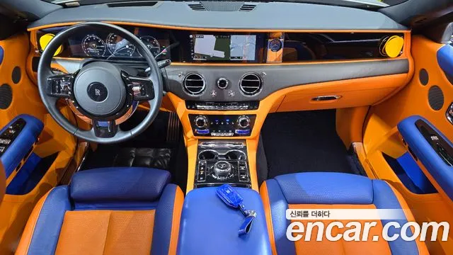 Rolls-Royce Ghost — интерьер