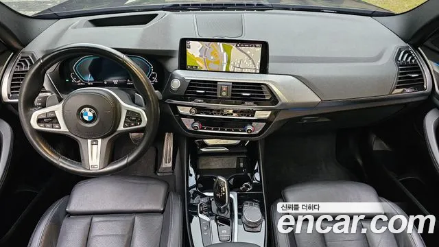 BMW X3 — интерьер
