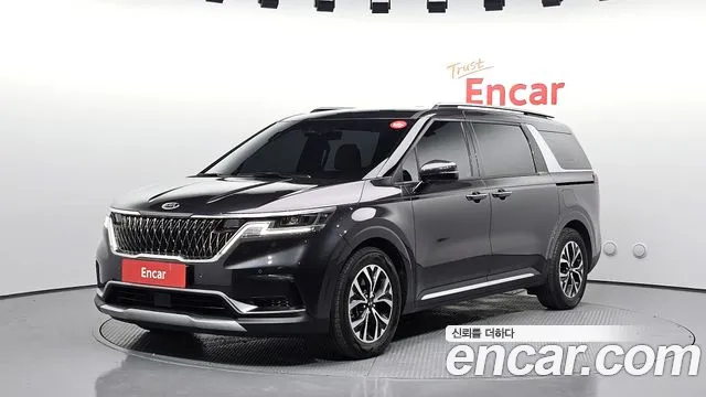 Kia Carnival — экстерьер
