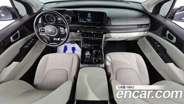 Kia Carnival — интерьер