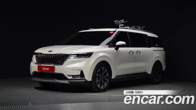 Kia Carnival — экстерьер
