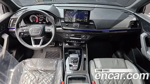 Audi SQ5 — интерьер