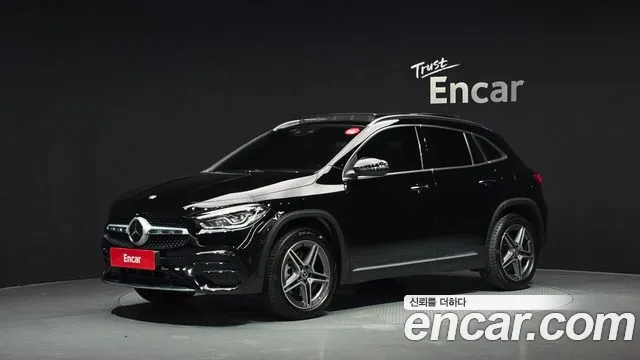 Mercedes-Benz GLA-класс