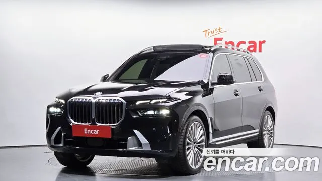 BMW X7