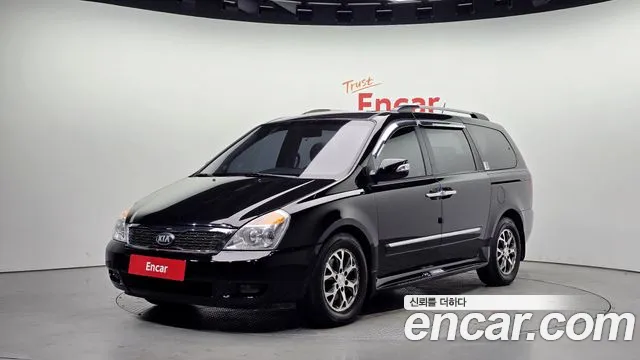 Kia Carnival — экстерьер