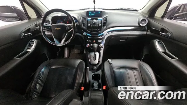 Chevrolet Korea Orlando — интерьер
