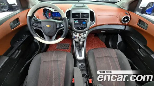 Chevrolet Korea Aveo — интерьер