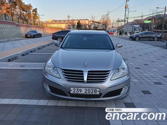 Hyundai Equus
