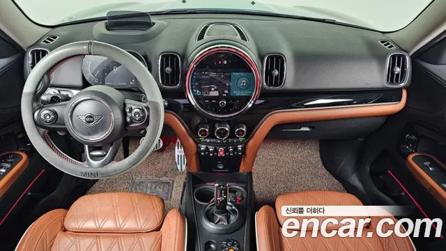 MINI Countryman — интерьер