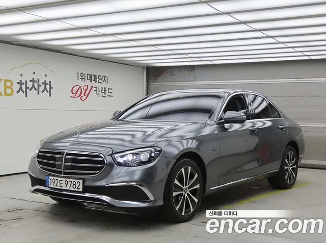 Mercedes-Benz E-класс