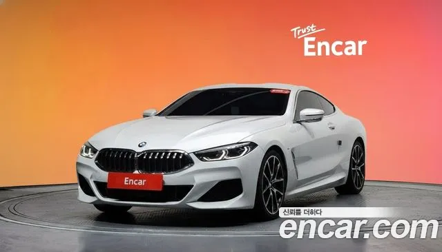 BMW 8 серия
