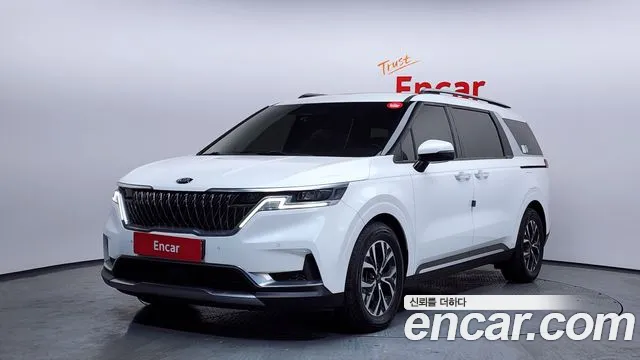 Kia Carnival — экстерьер