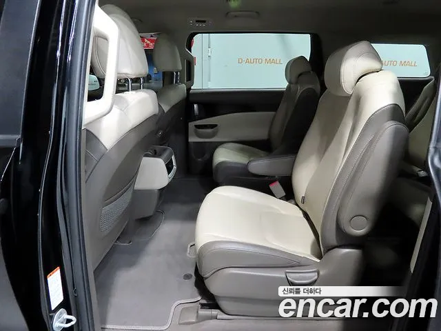 Kia Carnival — интерьер