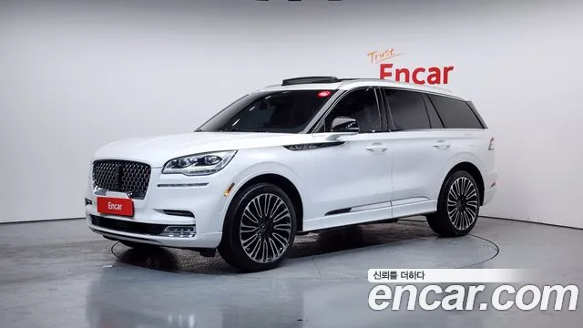 Lincoln Aviator
