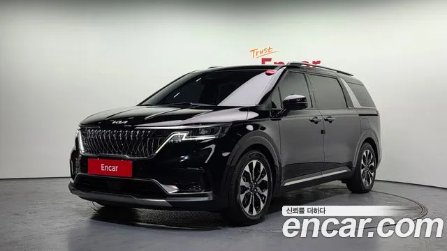 Kia Carnival — экстерьер
