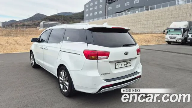 Kia Carnival — интерьер