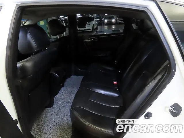 Renault Korea SM7 — интерьер