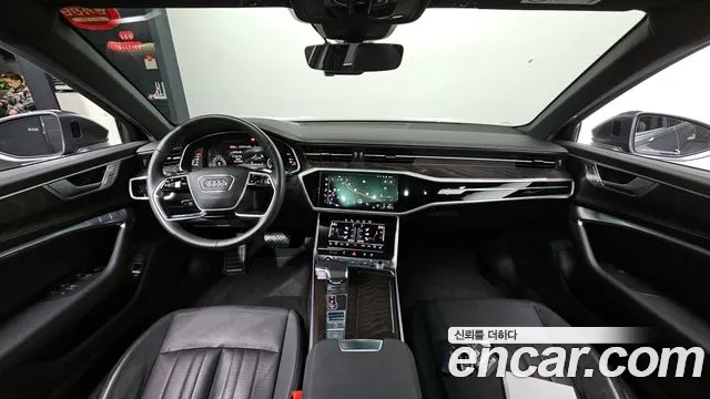 Audi A6 — интерьер