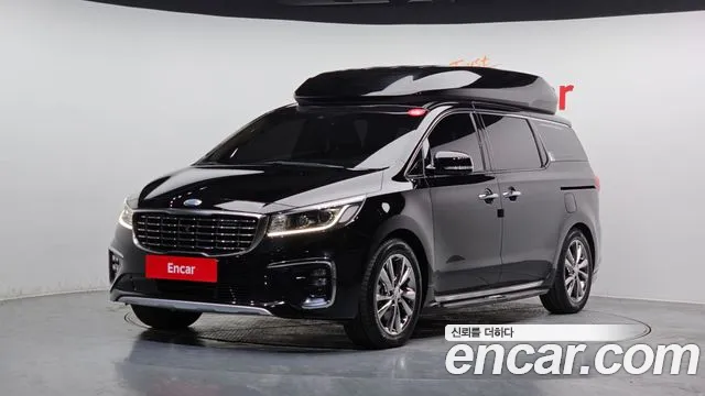 Kia Carnival — экстерьер
