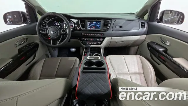 Kia Carnival — интерьер