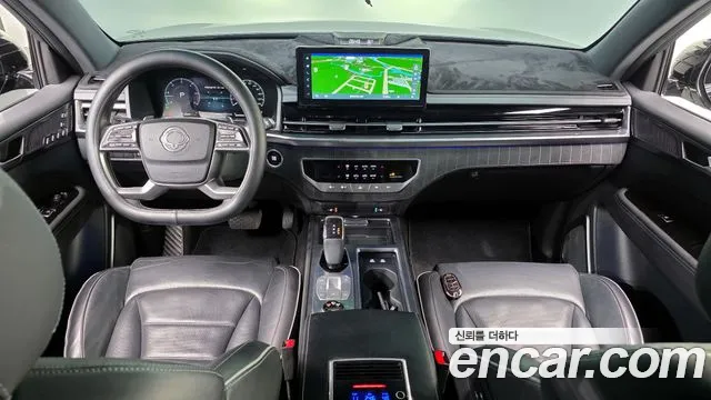 KG Mobility Rexton — интерьер