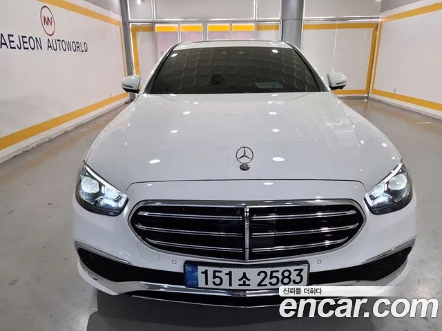 Mercedes-Benz E-класс