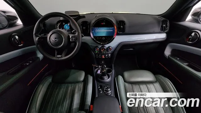 MINI Countryman — интерьер