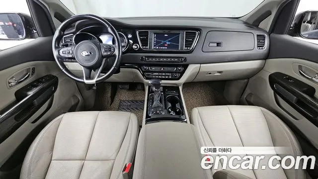 Kia Carnival — интерьер