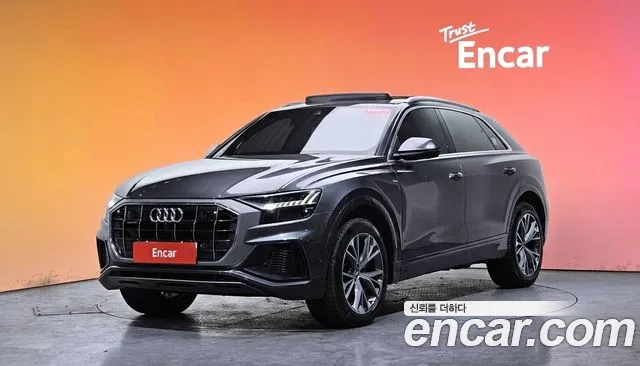 Audi Q8