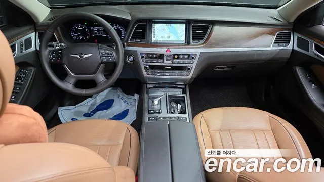 Genesis G80 — интерьер