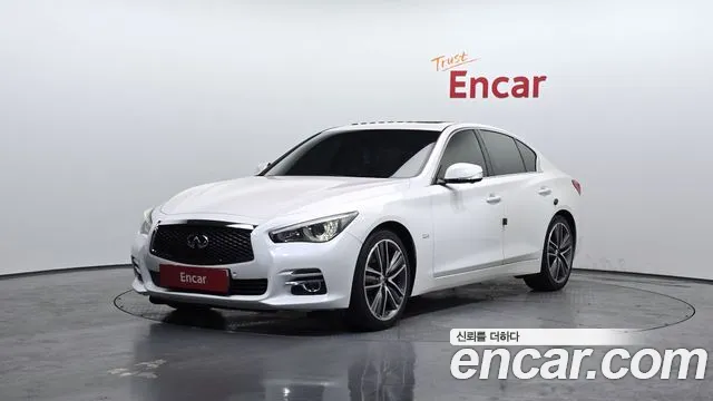 Infiniti Q50