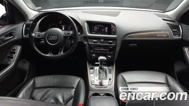 Audi Q5 — интерьер