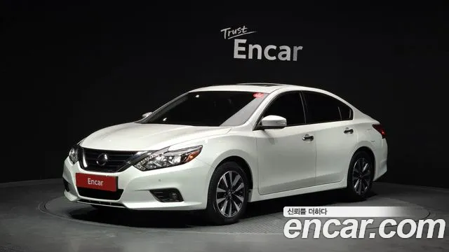 Nissan Altima